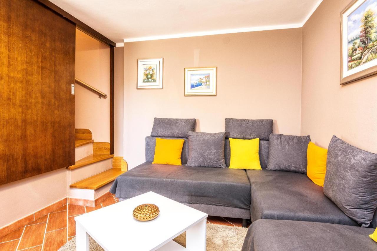 Guest House Marla Slivnica Kültér fotó