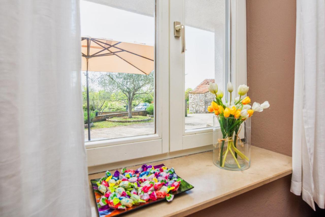 Guest House Marla Slivnica Kültér fotó