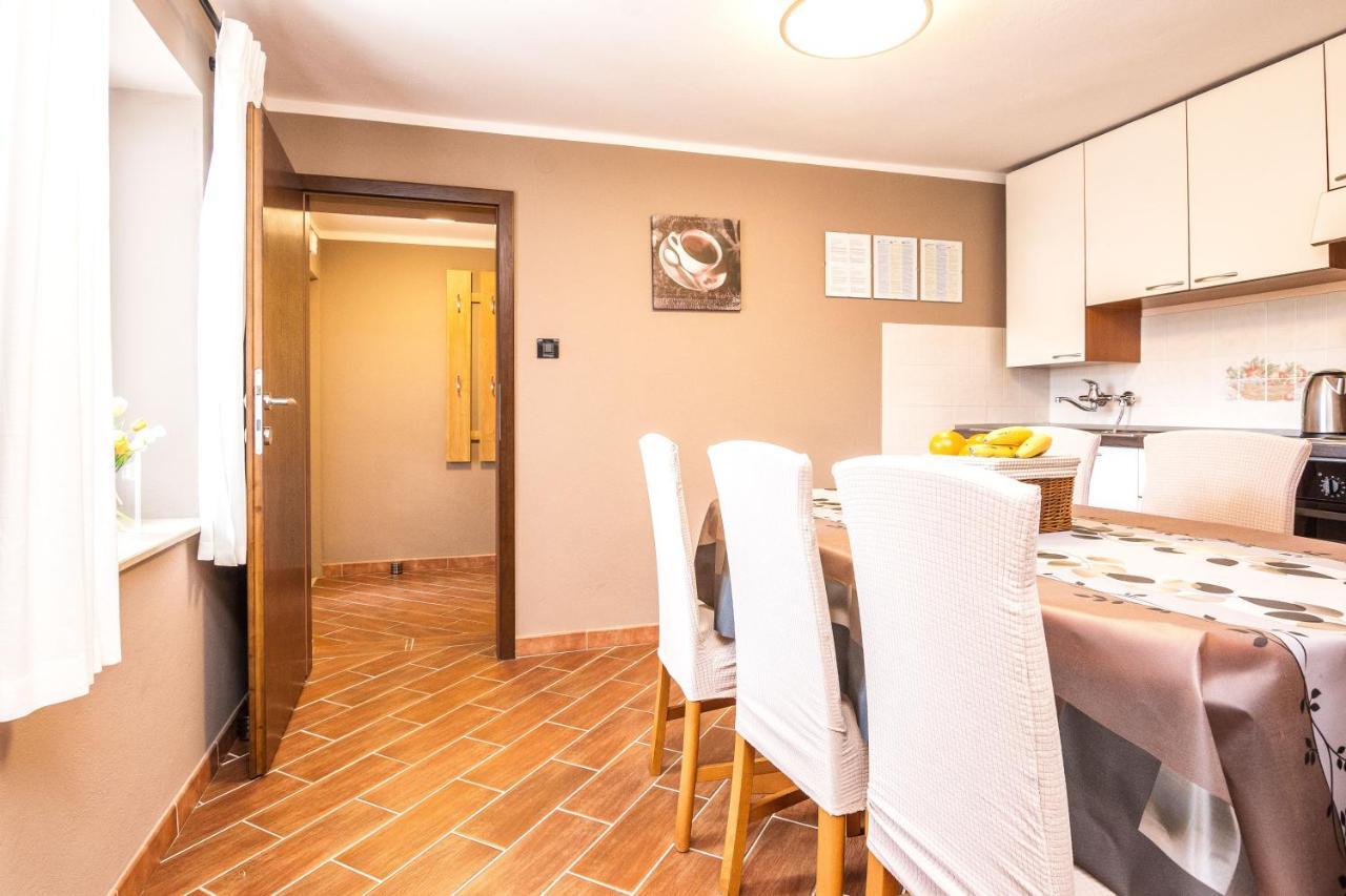 Guest House Marla Slivnica Kültér fotó